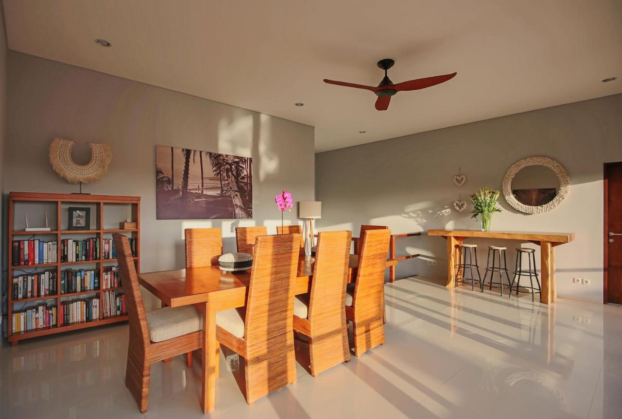 Uwu Villas Canggu  Exterior photo