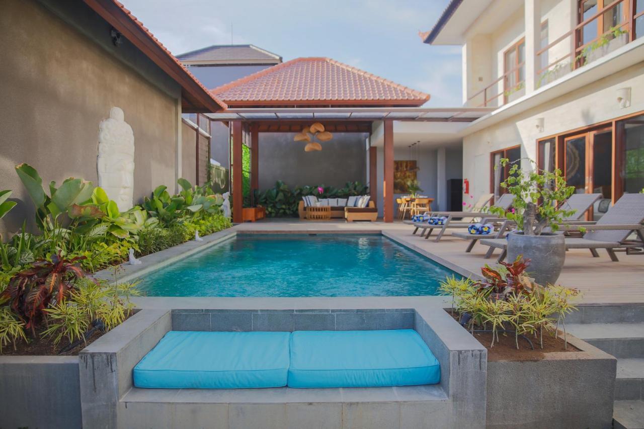 Uwu Villas Canggu  Exterior photo